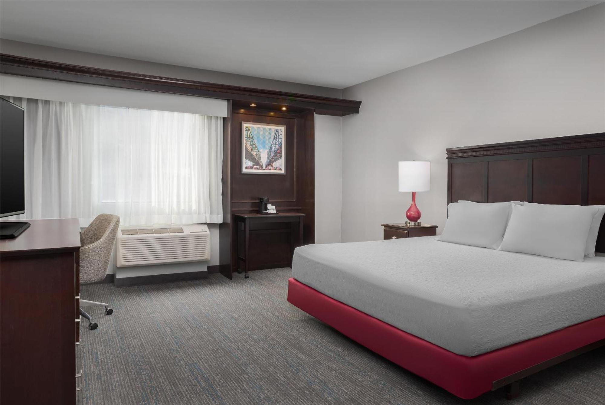 Hampton Inn & Suites Omaha-Downtown Exterior foto