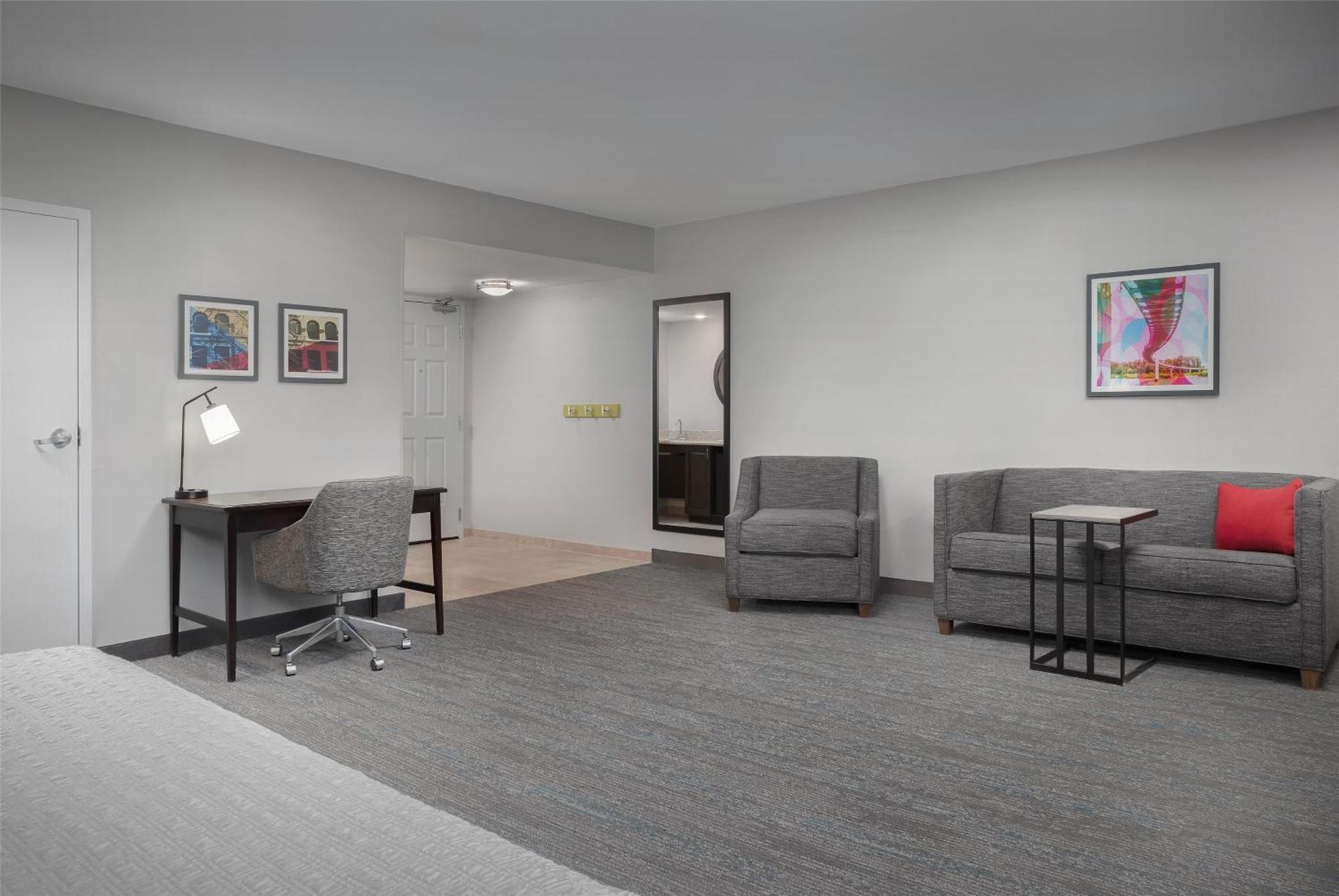 Hampton Inn & Suites Omaha-Downtown Exterior foto